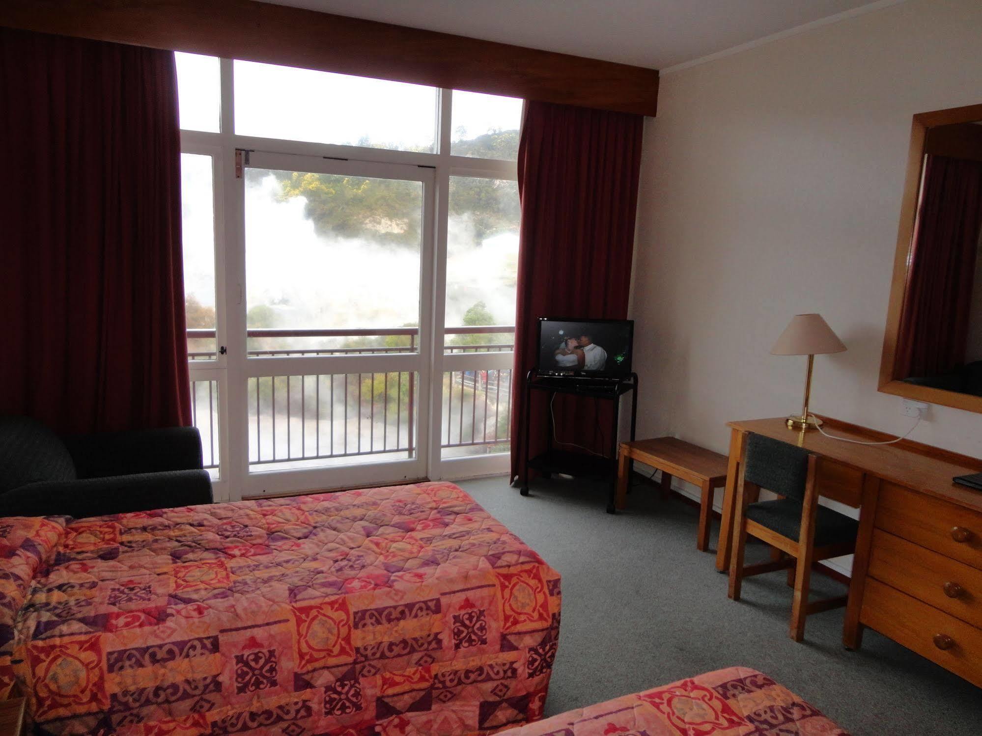 Silver Oaks Hotel - Geyserland Distretto di Distretto di Rotorua Esterno foto
